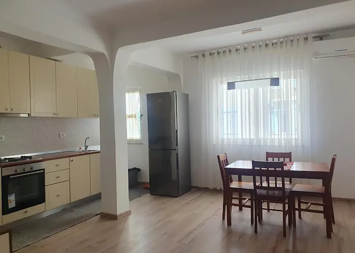 Apartmán In The Heart Of , Bllok Tirana